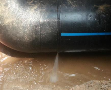 茄子河楼顶渗水维修公司为大家分享下茄子河卫生间漏水维修修补技术!